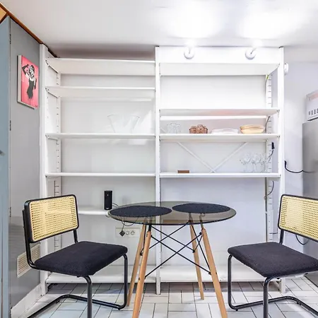 Apartment Guestready - Elegant Comfort Near The Metro *