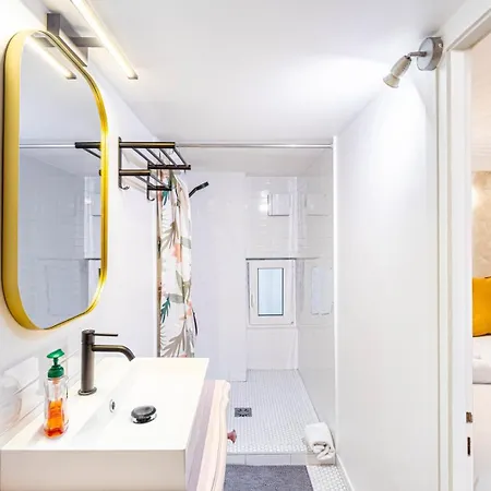 Guestready - Elegant Comfort Near The Metro Apartment *